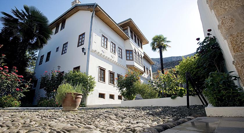 online rezervacije Bosnian National Monument Muslibegovic House